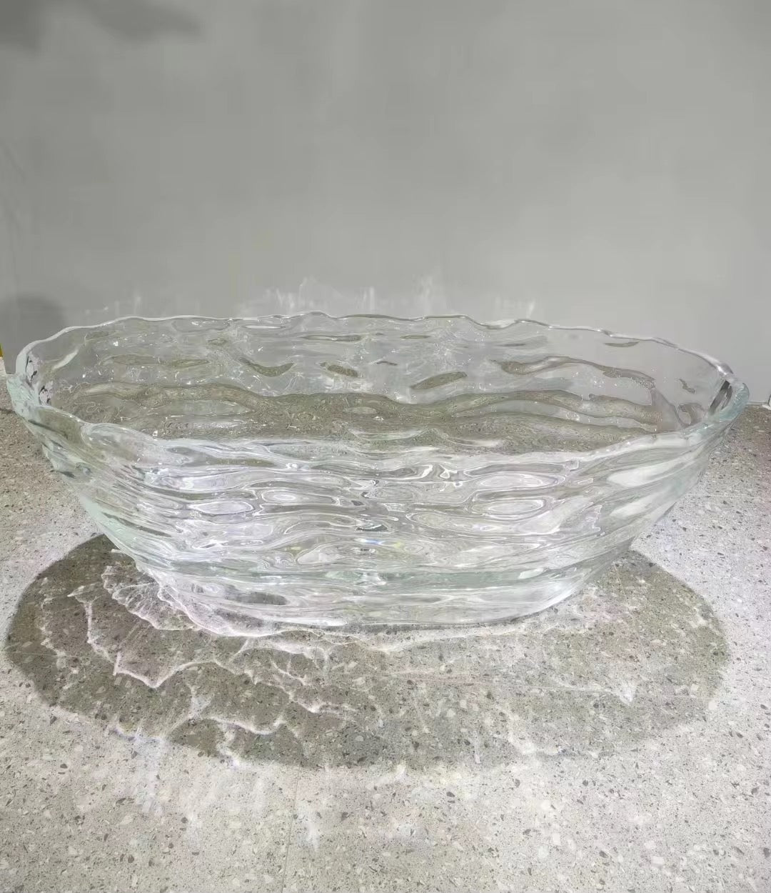Luxury Freestanding Bathtub Solid Surface Resin Artificial Stone Clear Transparent Modern Bathtub