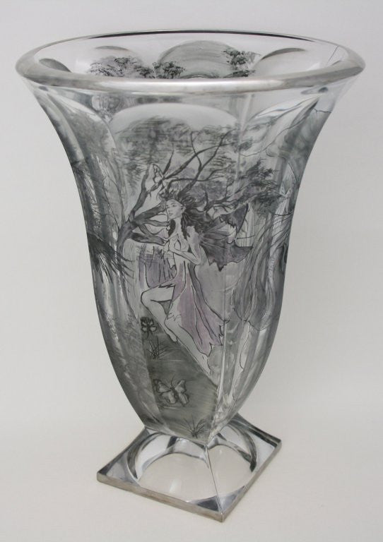 Unique Vase In Midnight Flight Vase Panel